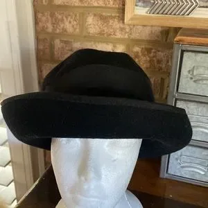 Laura Ashley | Accessories | Laura Ashley Hat Womens Bowler  display picture 2